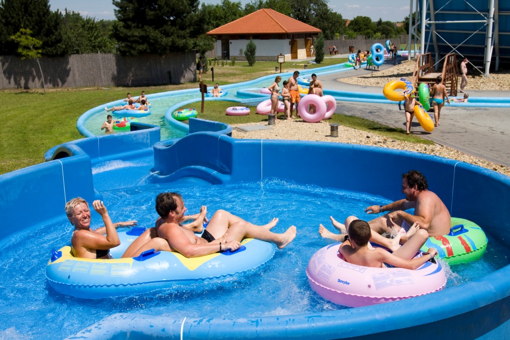 Aqua Park Cegléd