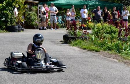 Outdoor karting